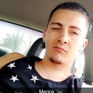 Meet your Posher, Cory